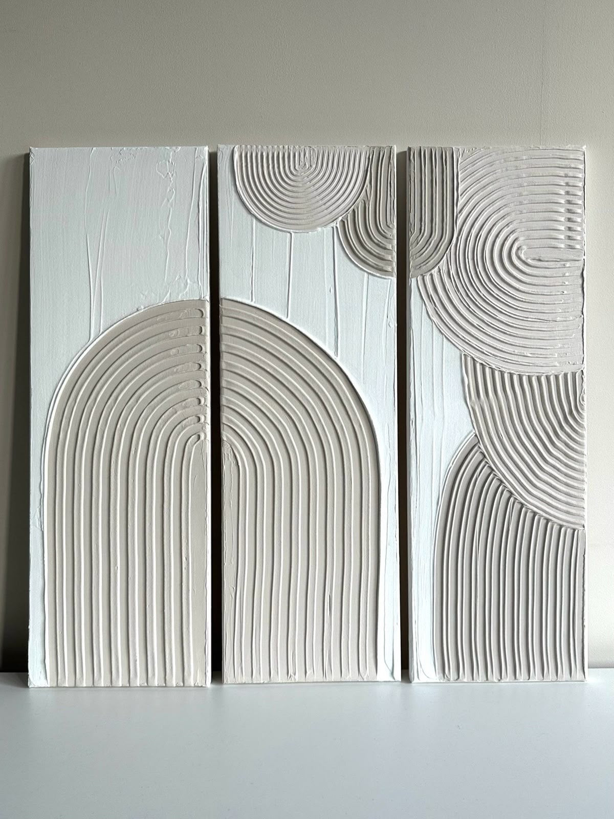 Triple Tableau Style “Abstrait Géometrique “ Modèle #1 (Taille unique)